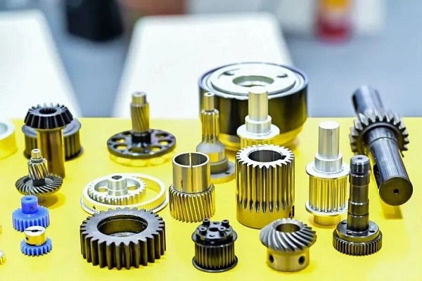 合发齿轮：破解精密齿轮胶合磨损难题，赋能智能装备长效运转
